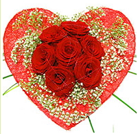 Mika kalp içerisinde 7 adet kırmızı gül Ankara çiçekçi mağazası